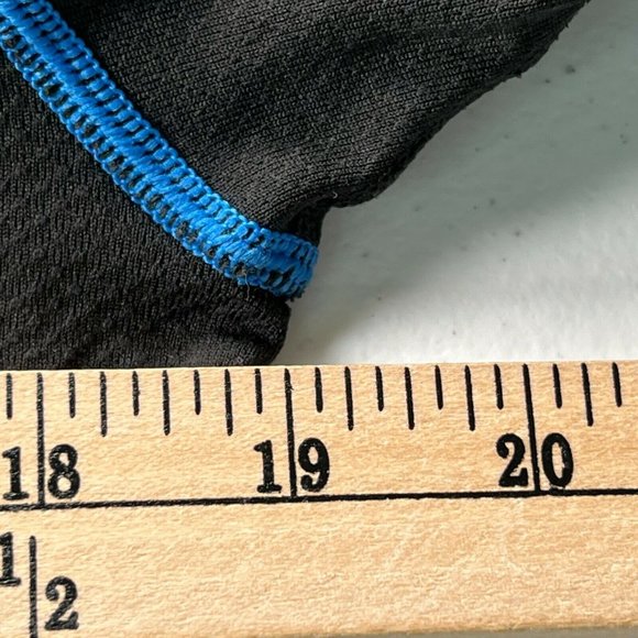 Lululemon T-shirt Men's Small Black Short Sleeve Workout Casual * - Picture 6 of 7